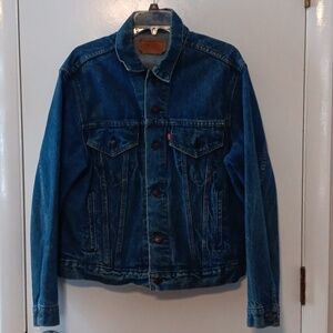 Vintage Men's Levi's denim/trucker jacket